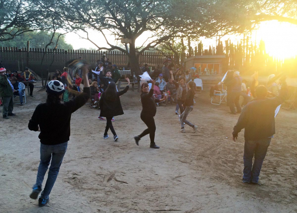 Zamba del carnaval, euphoric dancing from noon to midnight in the Patio Froilán